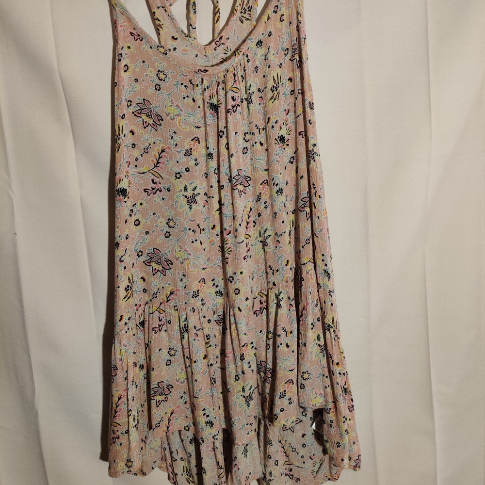 🌼 Floral Print Strappy Tank Top
